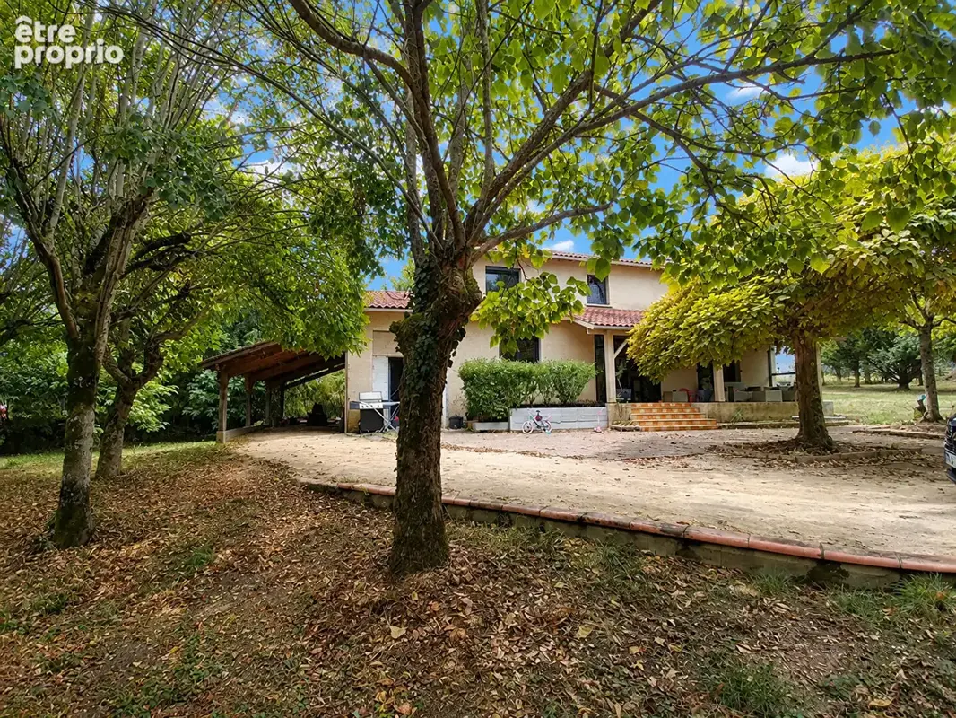 Maison en campagne de Caussade, 5 chambres, terrain 3000m² - photo 10