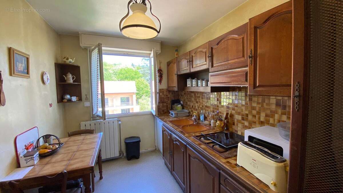 Appartement à FONTAINES-SUR-SAONE
