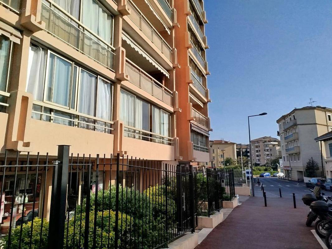 Appartement à CANNES