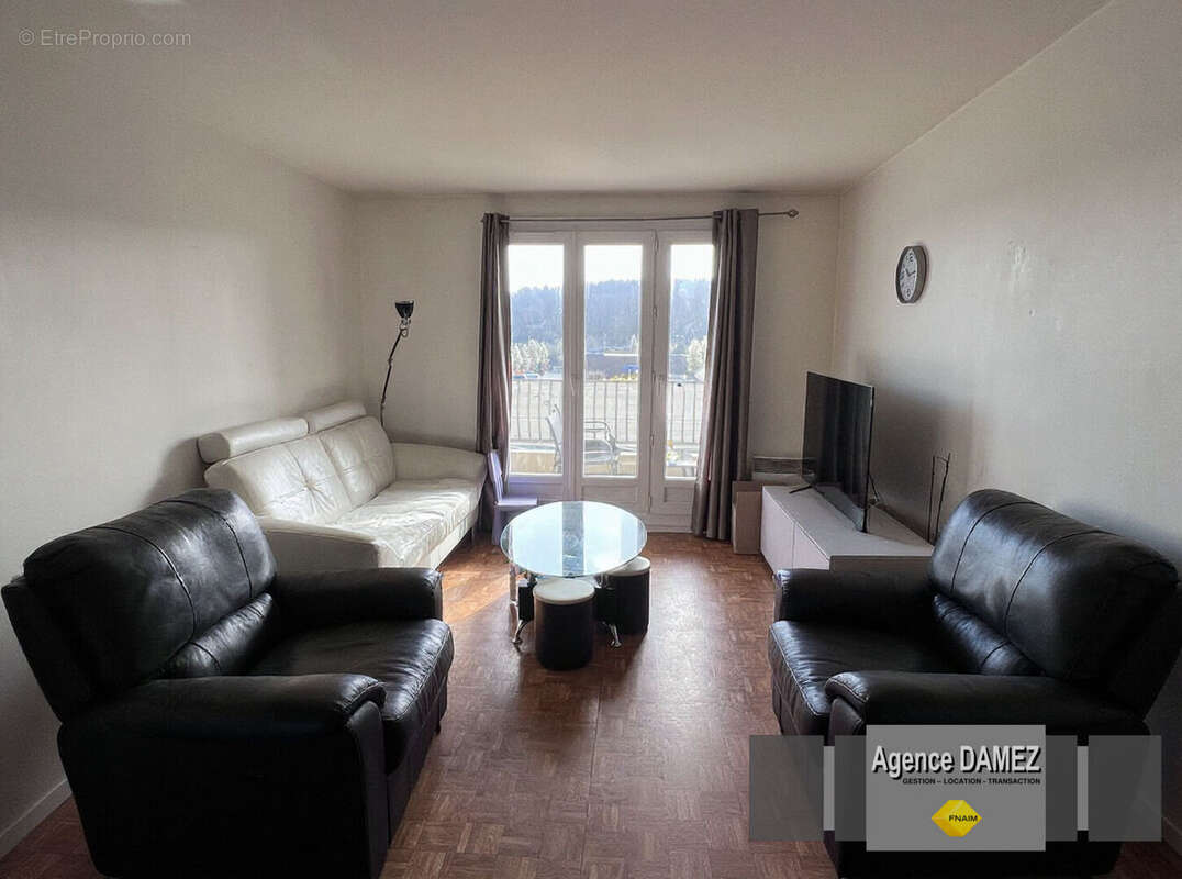 Appartement à DOURDAN
