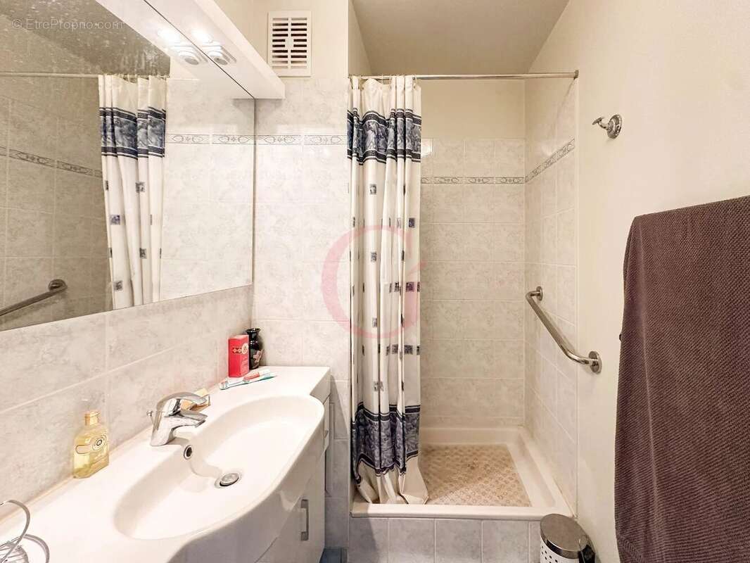 Appartement à BOURG-LA-REINE