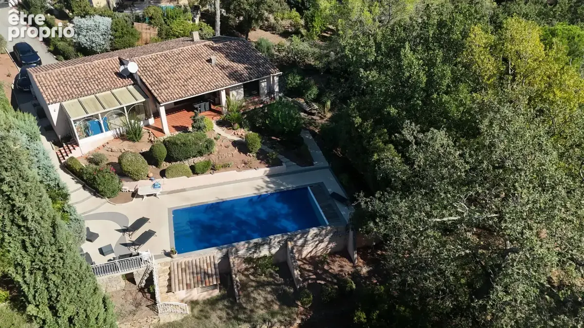 Maison Roquebrune Sur Argens 137m² piscine et sous sol - photo 13