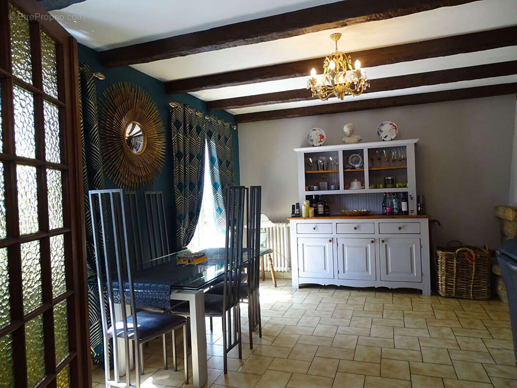 Maison à LE SAINT