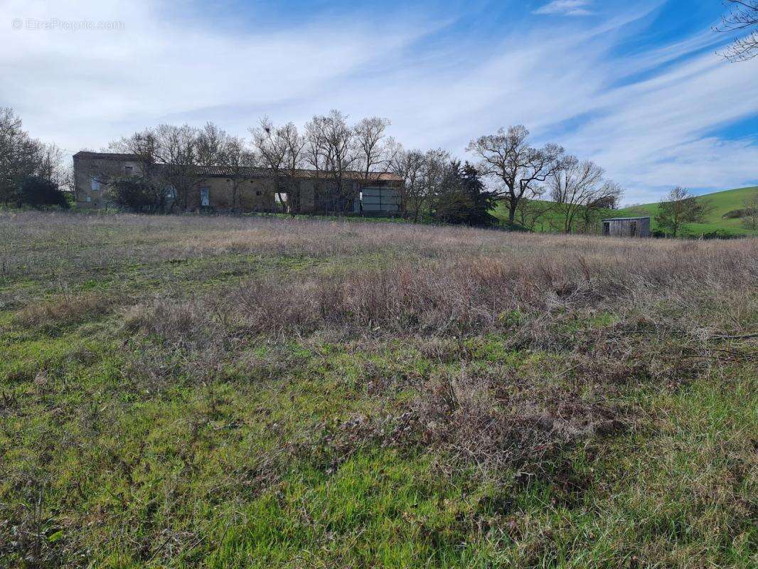 Maison à SALLES-SUR-L'HERS