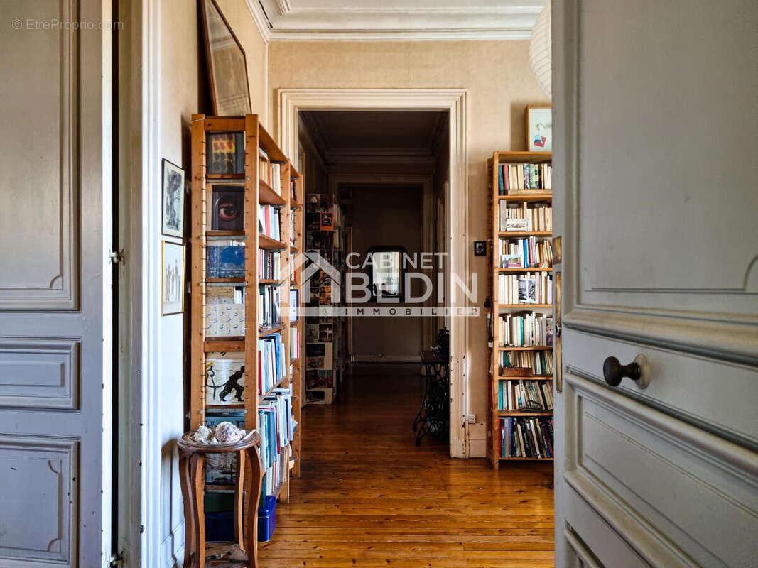 Appartement à BORDEAUX