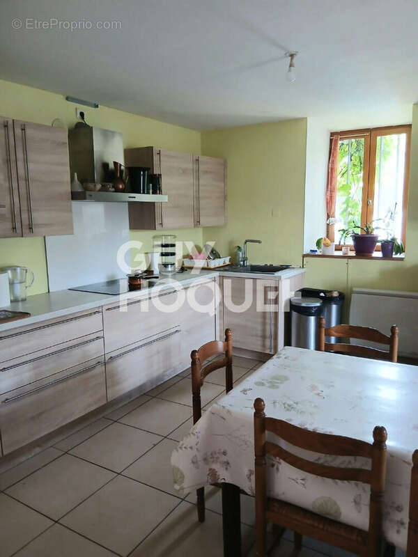 Maison à SAINT-GEORGES-D&#039;AURAC