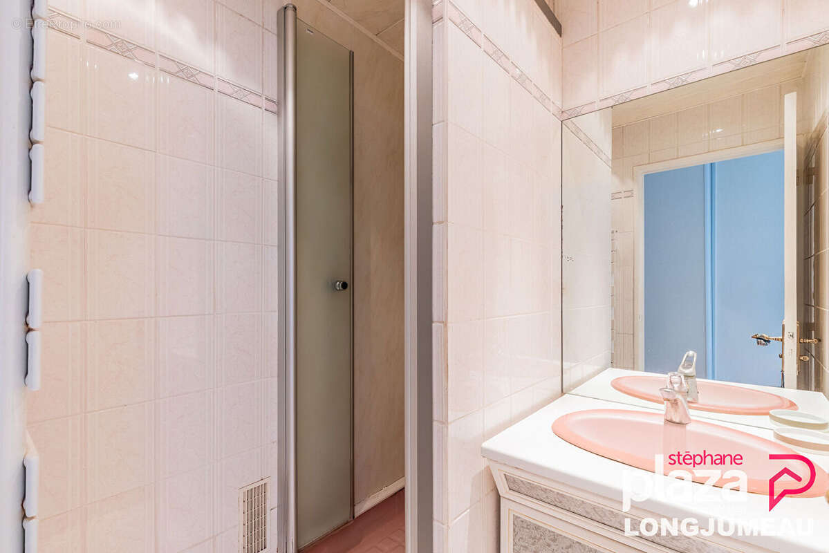 Appartement à BALLAINVILLIERS