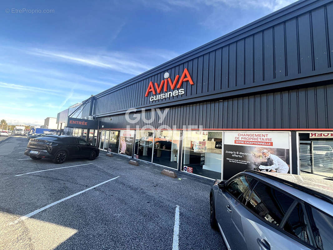 Commerce à CABESTANY