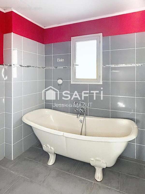 Photo 8 - Maison à SOLLIES-PONT