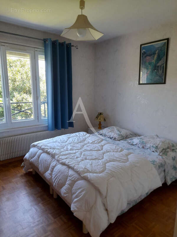 Maison à COMBS-LA-VILLE