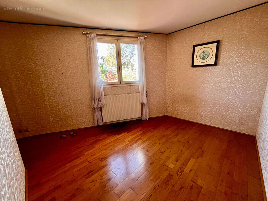 Maison à SAINTE-PAZANNE