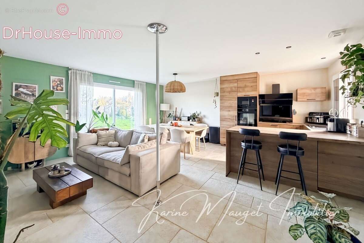 Maison à ROZAY-EN-BRIE