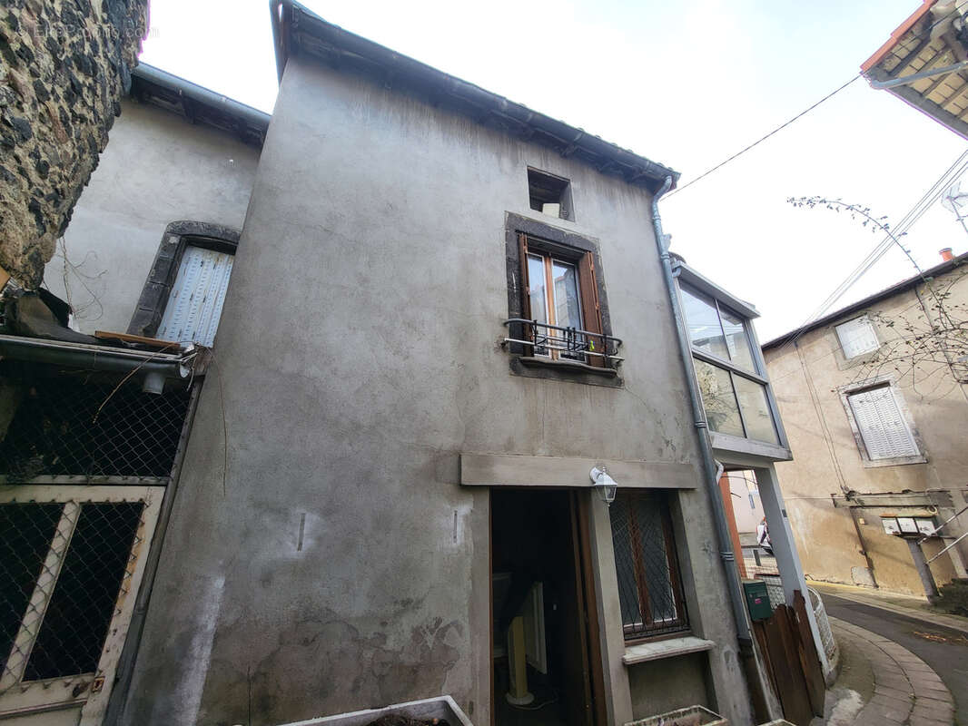 Maison à AUBIERE