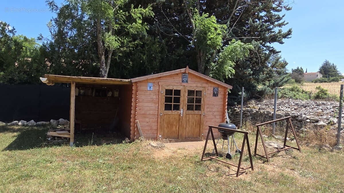 Maison familiale de 140 m2 sur grand terrain clos   Saint-Christol - photo 23