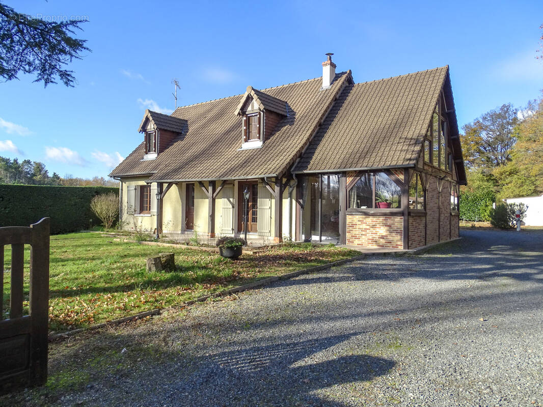 Maison à GY-EN-SOLOGNE