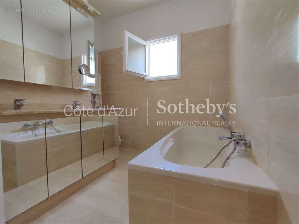 Maison à LA SEYNE-SUR-MER