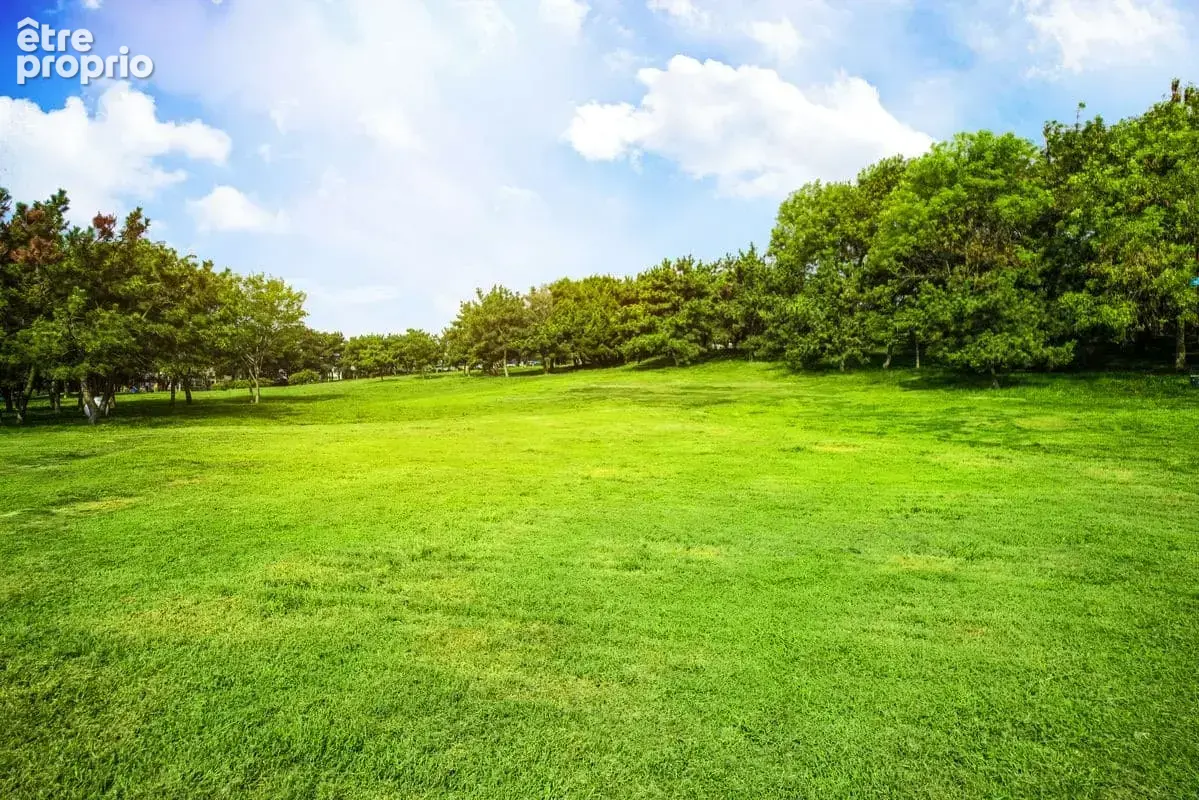 Terrain 1498 m² à Chateau-Renault · 39 900 €