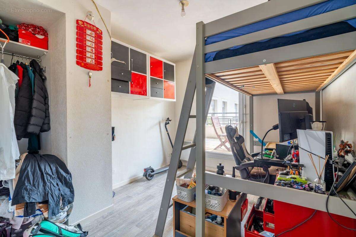 Appartement de 3 pièces de 68 m² à Drancy - photo 5