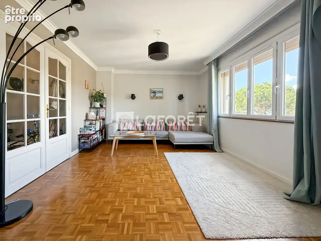 Appartement T4 à vendre avec terrasse et garage - Valence quartier Maurice Faure - photo 4