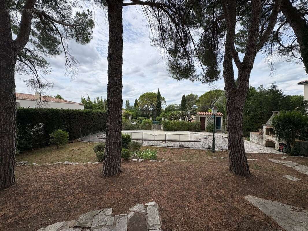 Maison à SUSSARGUES