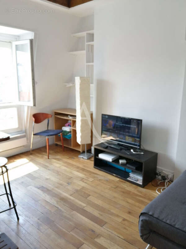 Appartement à PARIS-11E