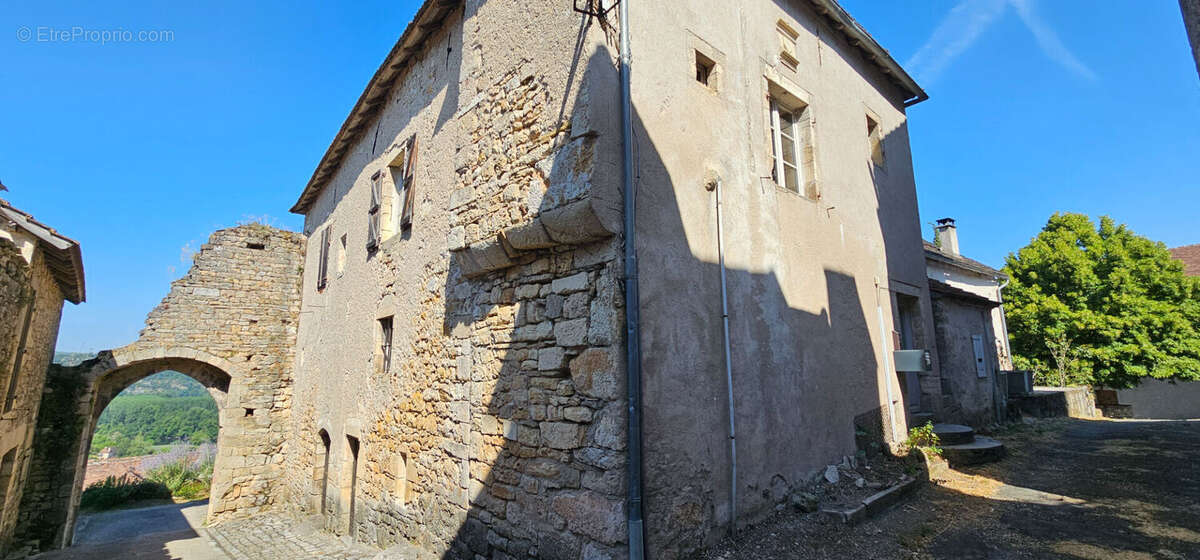 Maison de village Calvignac 5 pièce(s) 151 m2 - photo 14