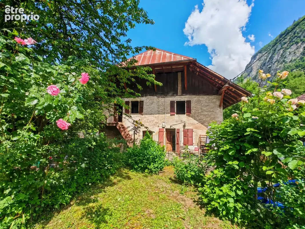 Maison à SAINT-JEOIRE