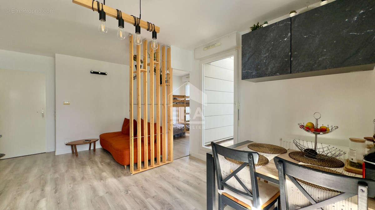 Appartement à ATHIS-MONS