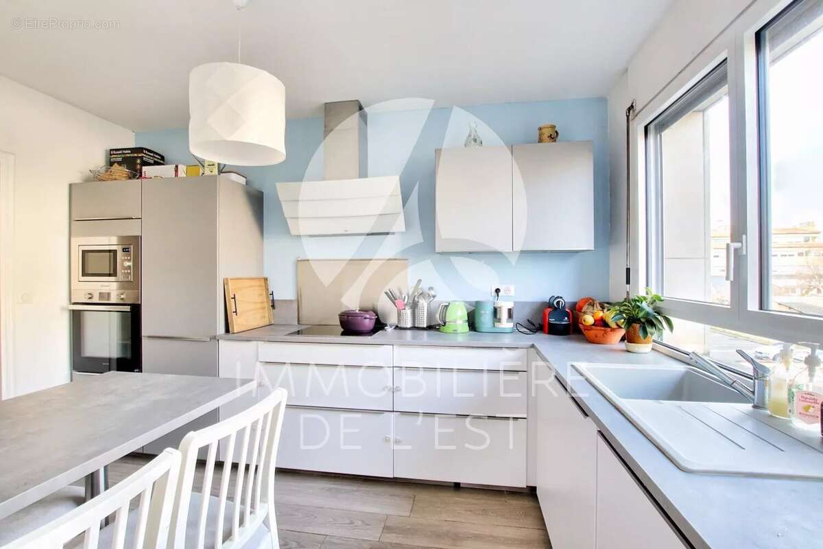 Appartement à LYON-3E