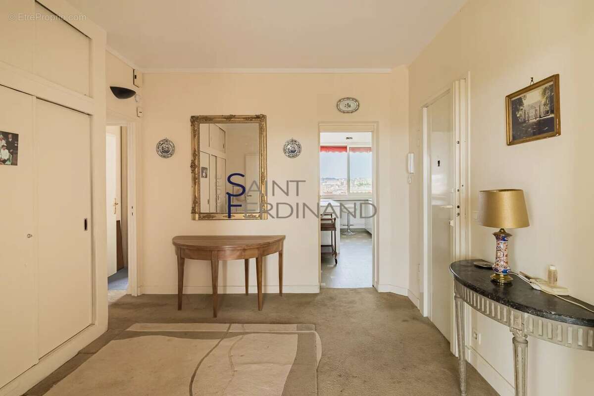 Paris 16 - 4 Pièces  92 m² - Magique vue Seine - photo 11