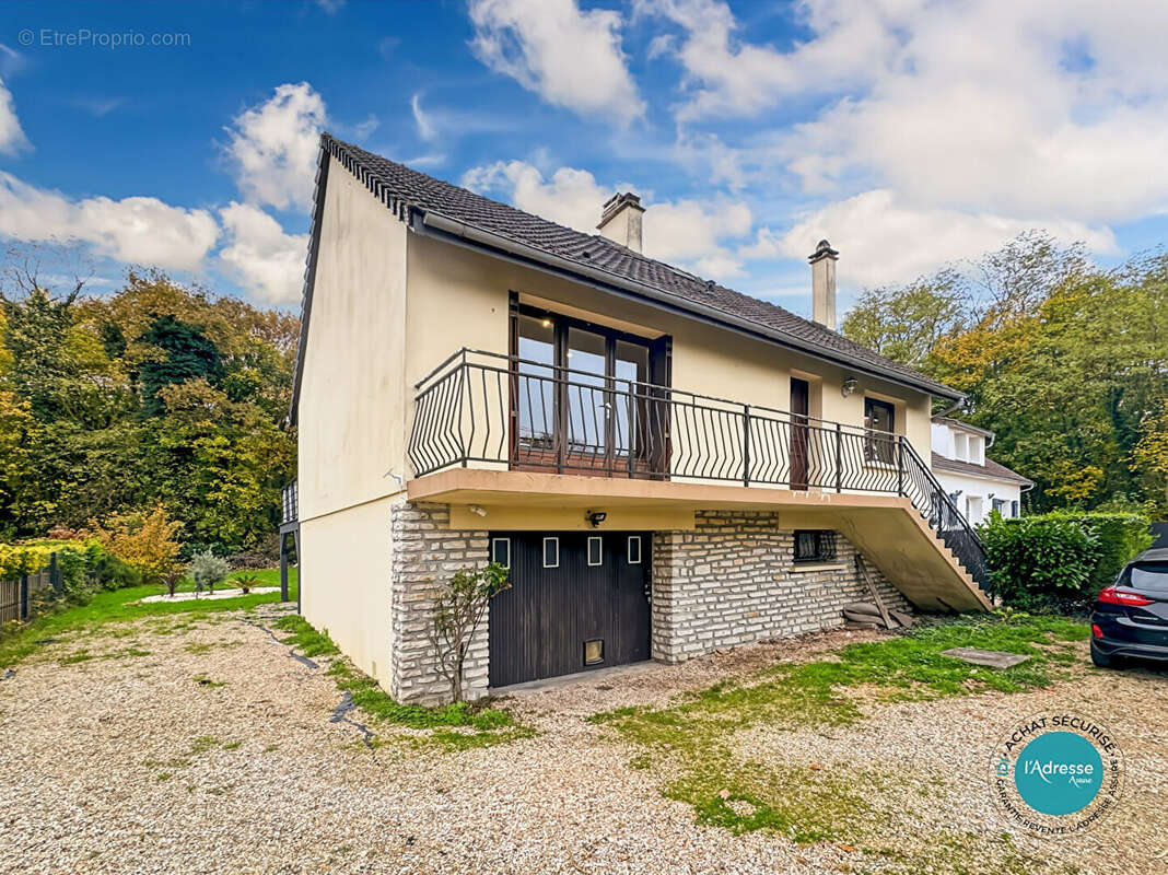 Maison à NAINVILLE-LES-ROCHES