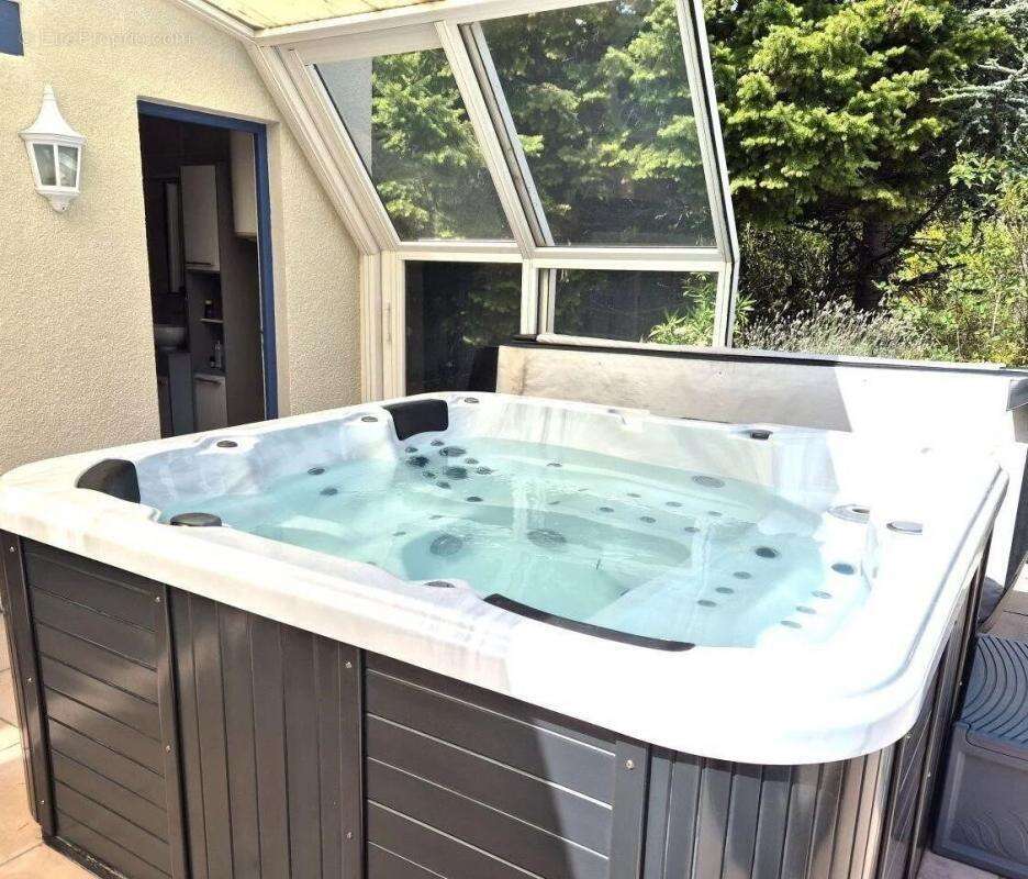 Maison à MONTBRUN-DES-CORBIERES