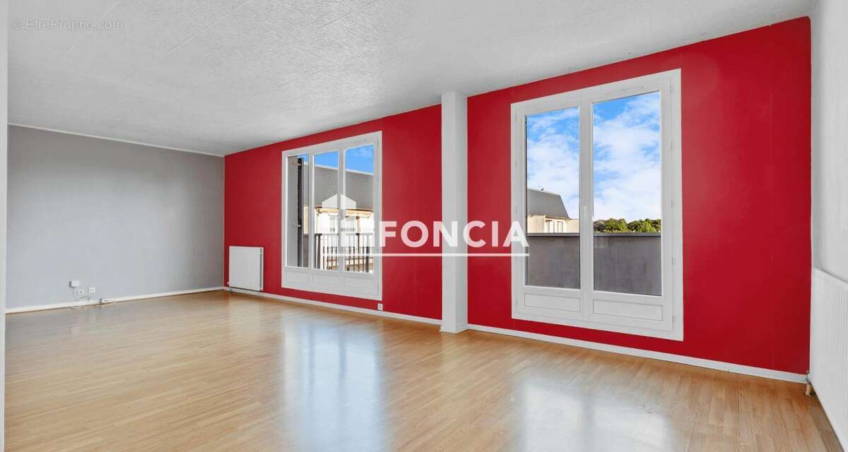 À vendre Appartement 4 pièces 85.29 m² - Montigny-le-bretonneux 78180 - photo 4