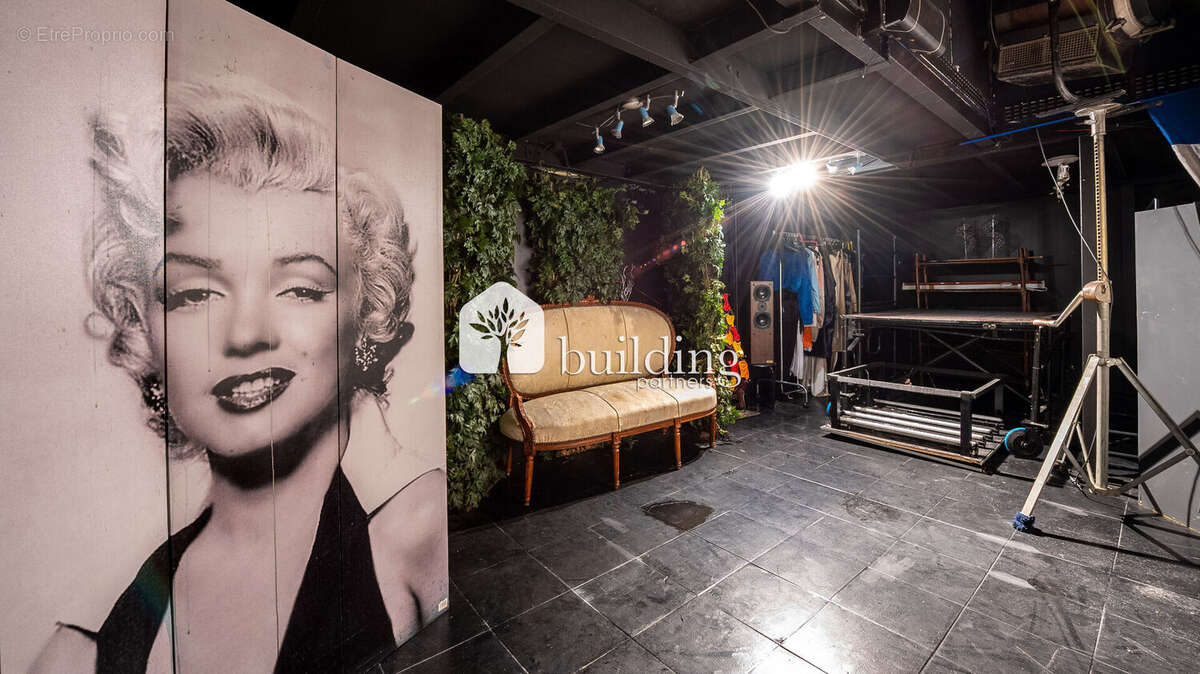 Canal Saint-Martin - Local commercial - 829.24 m² - photo 14