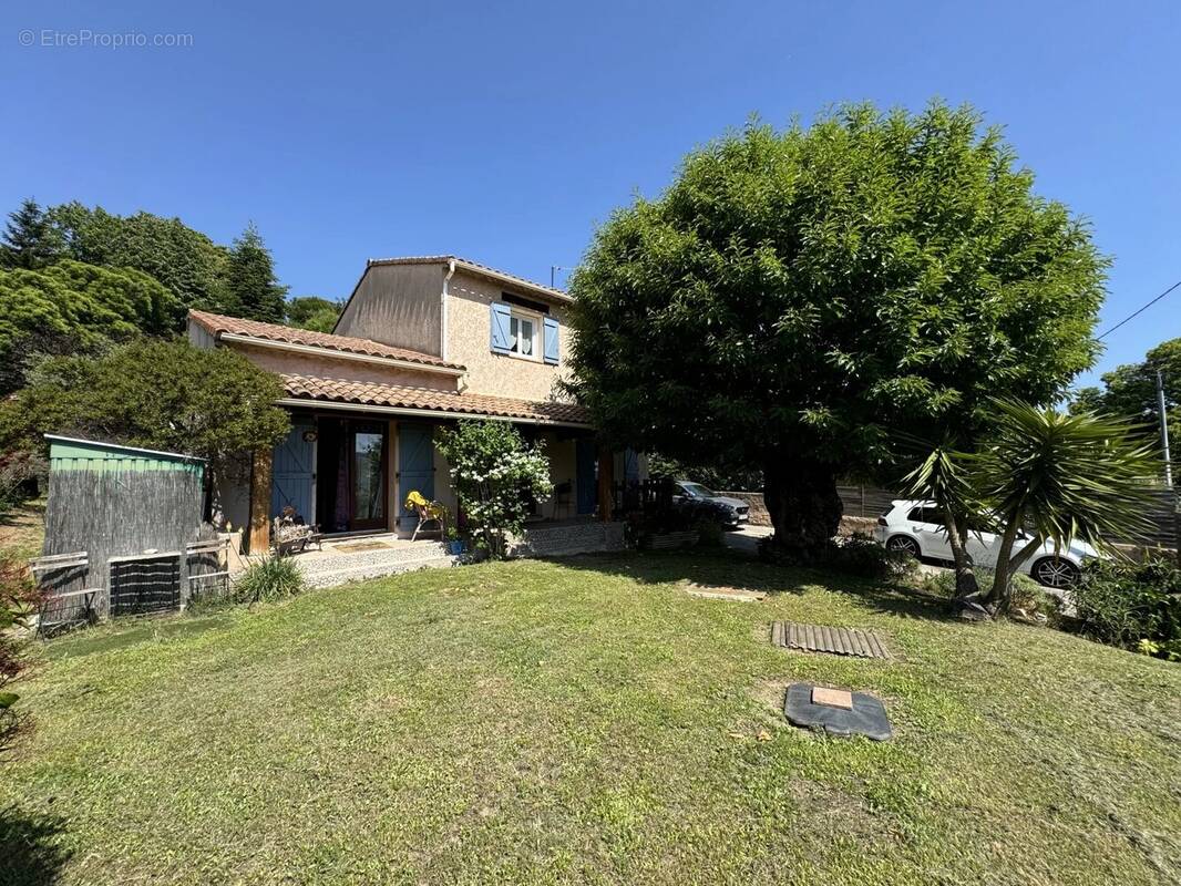 Maison à BERRE-LES-ALPES
