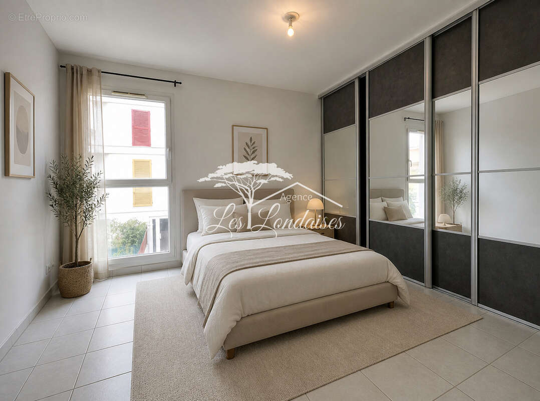 Maison à LA LONDE-LES-MAURES