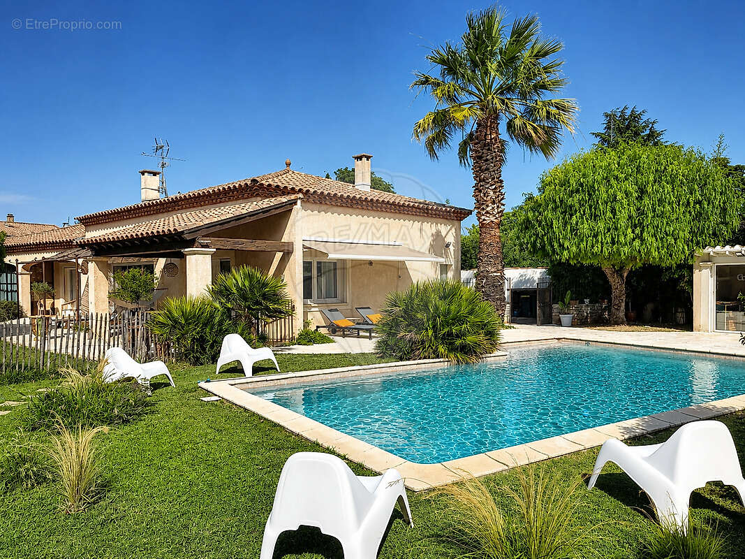 Maison à BOUILLARGUES