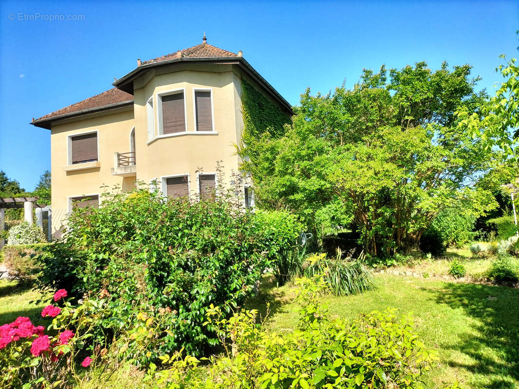 Maison à SARAMON