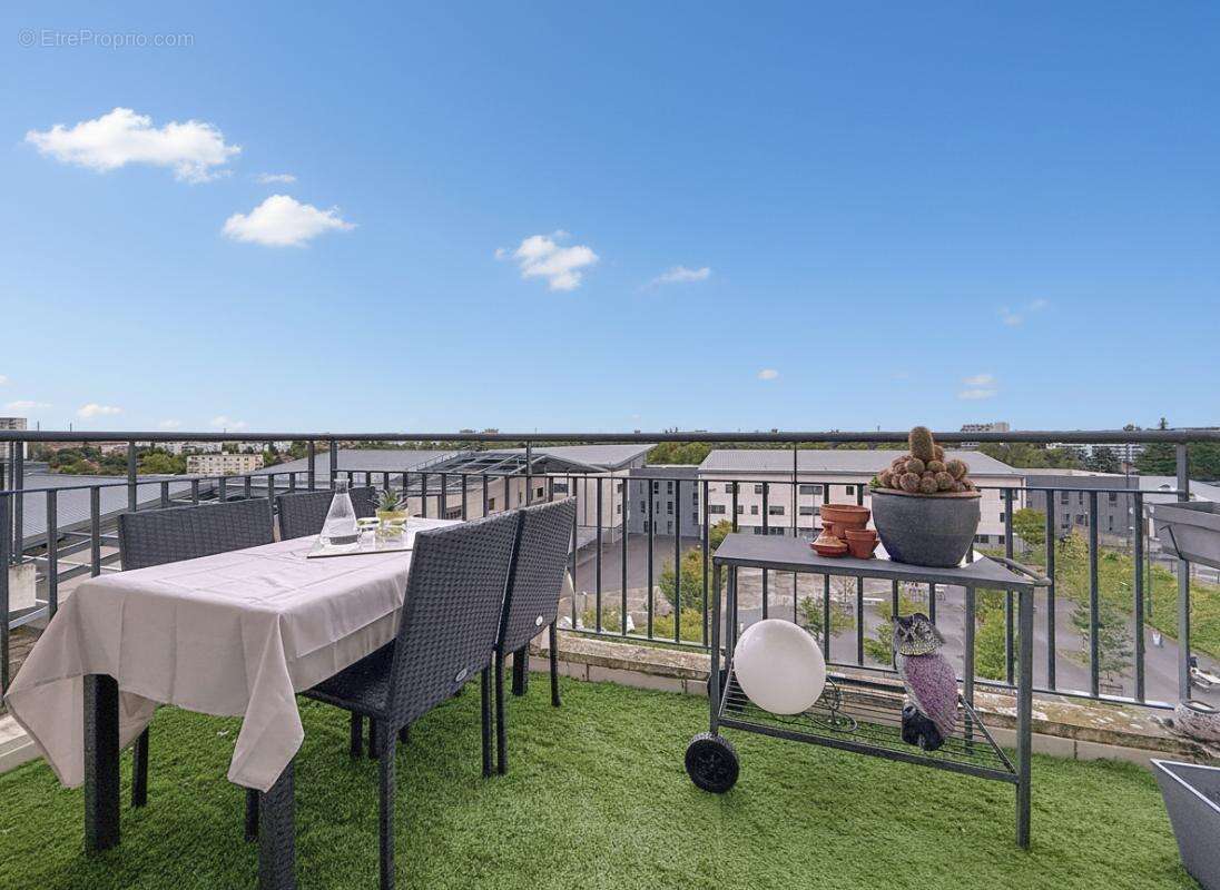 Appartement à VENISSIEUX