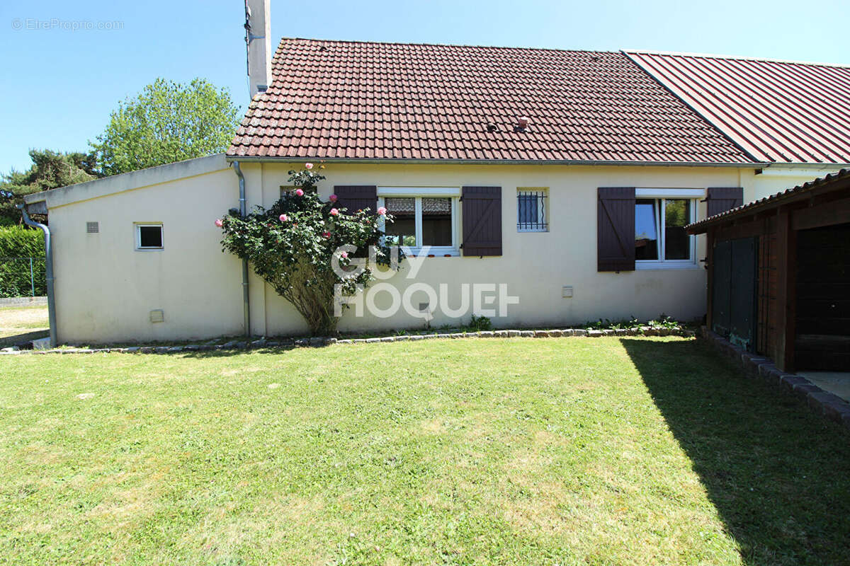 Maison à VERNEUIL-L'ETANG