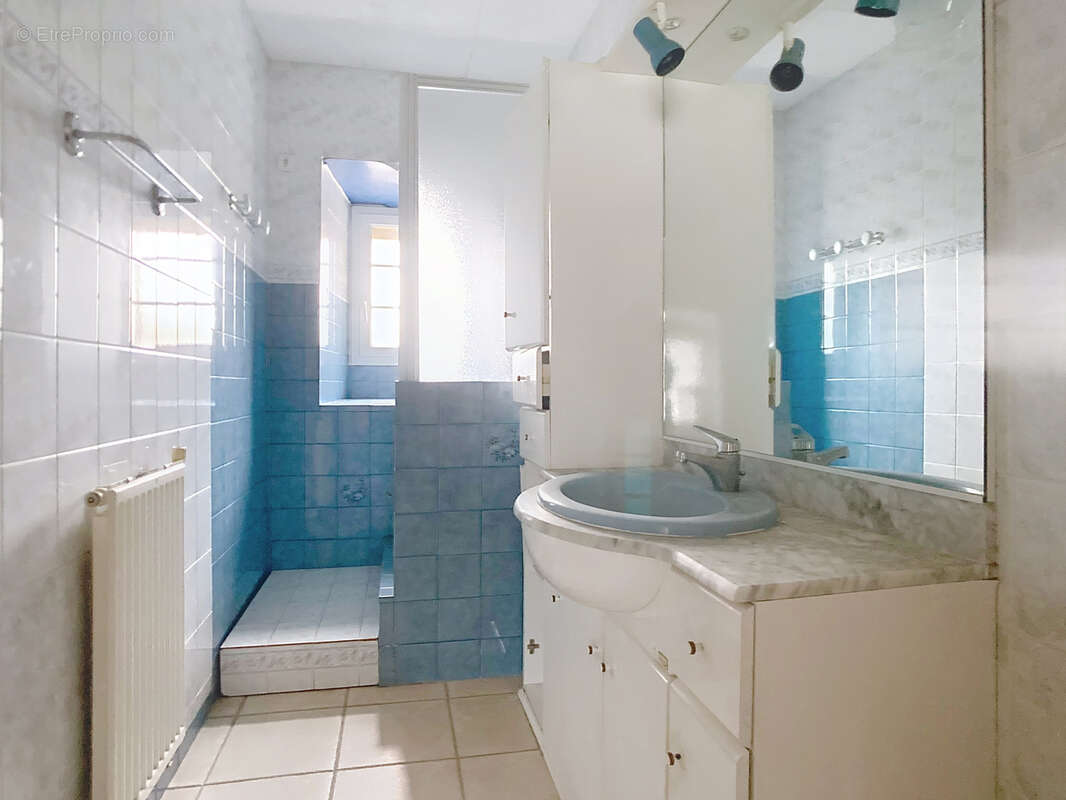 Maison à SAINT-GEORGES-MONTCOCQ