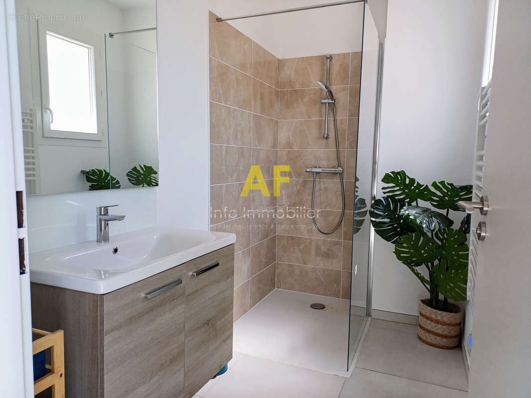 Appartement à SAINT-RAPHAEL