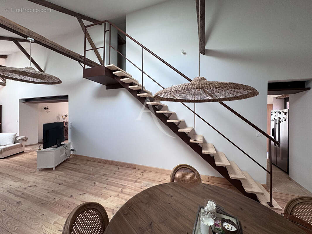 Lagrave, Maison de caractère de +/- 197 m² - photo 12