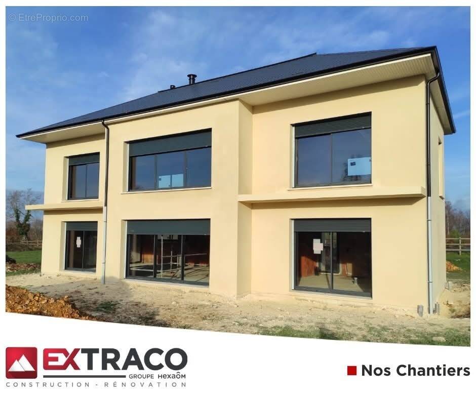 Terrain à BREUIL-BOIS-ROBERT