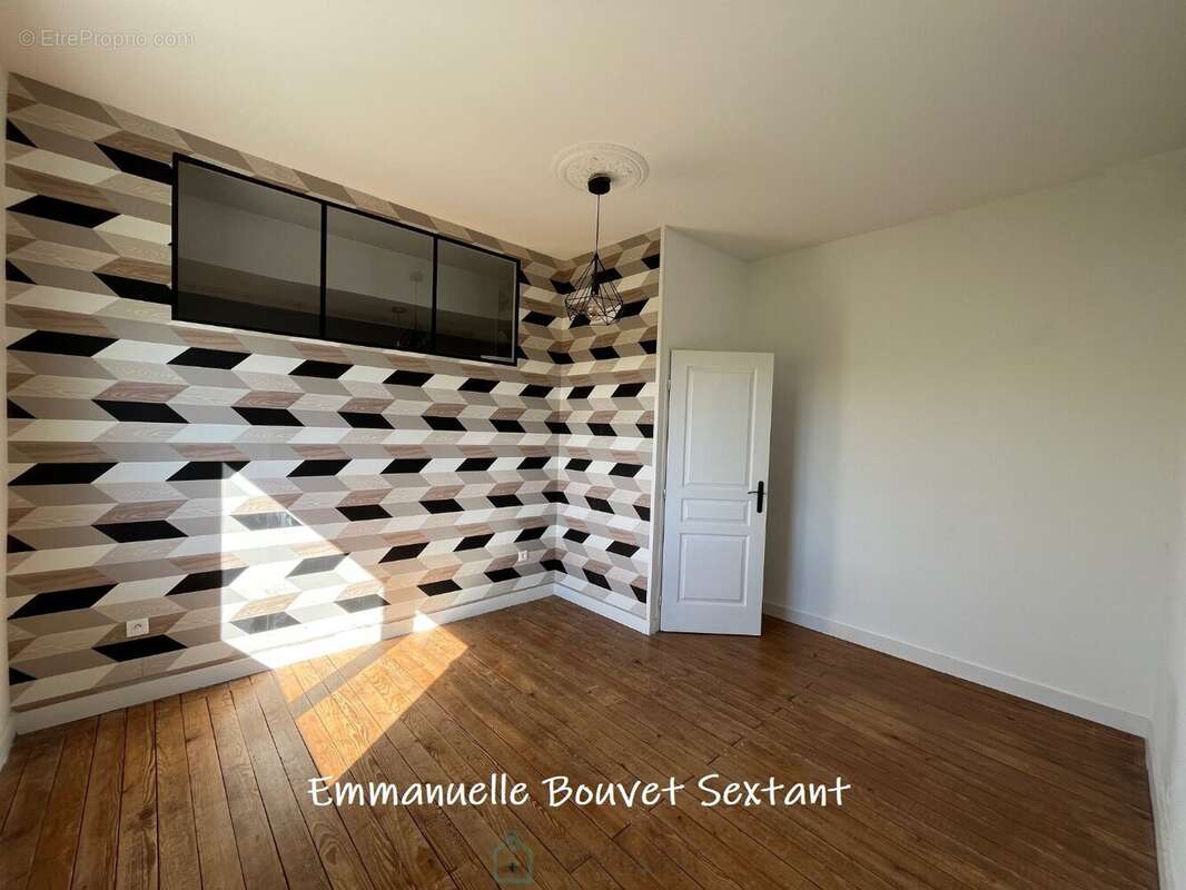 Bergerac, grande maison de ville année 30 joliement rénovée, 5 chambres, proche centre-ville - photo 12