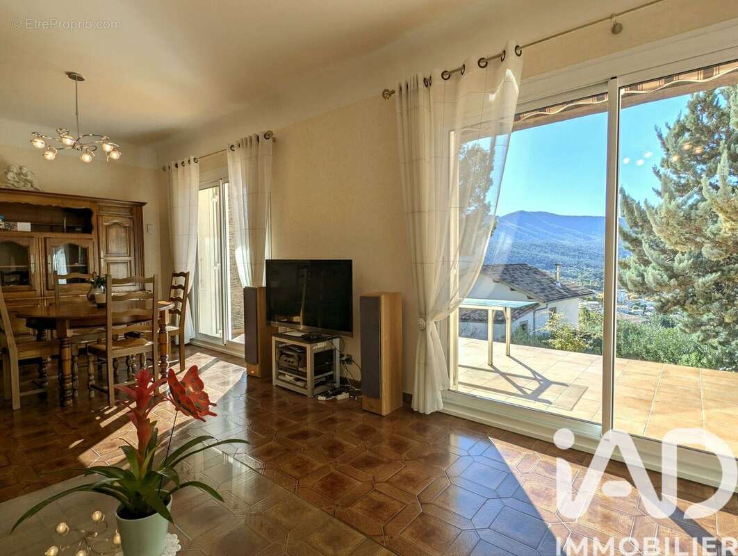 Photo 5 - Maison à SAINT-ZACHARIE