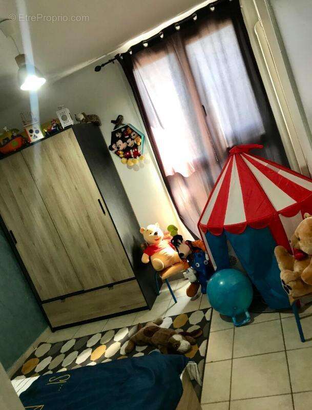 Appartement à MARSEILLE-15E