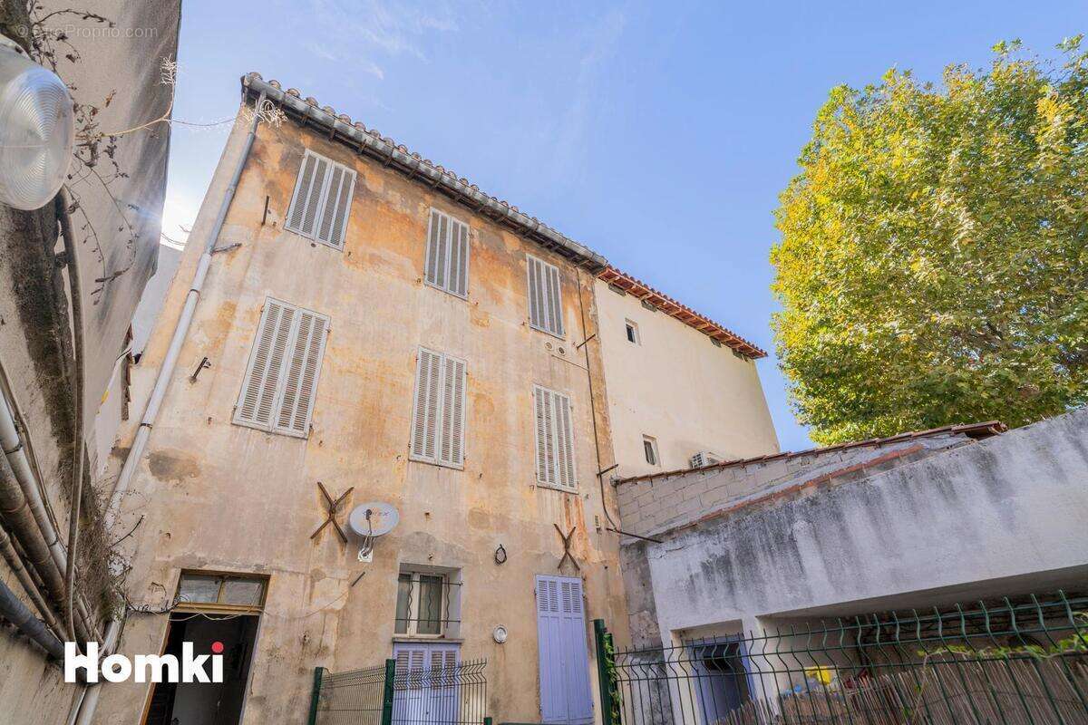 Appartement à MARSEILLE-10E