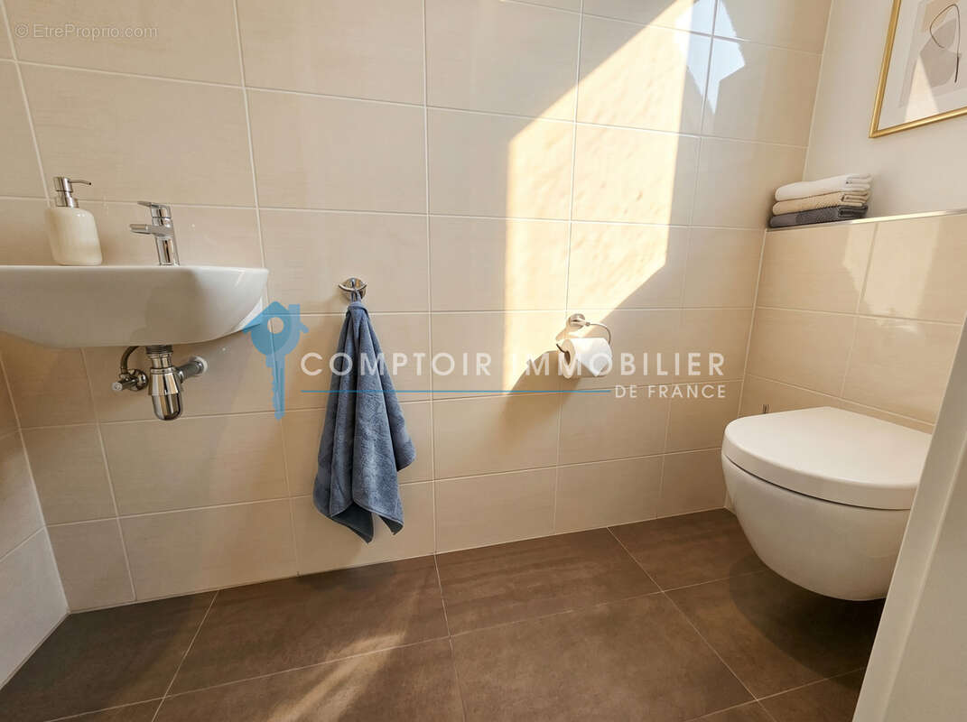 Maison individuelle de 135 m2 avec jardin et garage double dans un quartier recherché de Forbach - photo 10