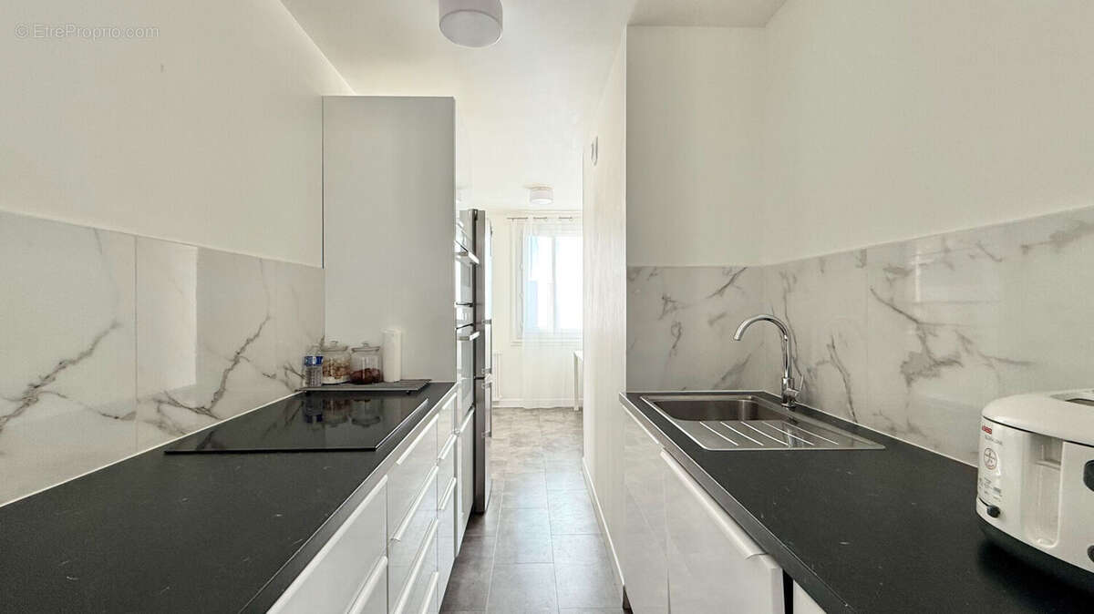 Appartement à CORBEIL-ESSONNES